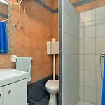 Ana 1684 דירה