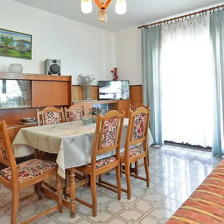 Ana 1684 Appartement Pula