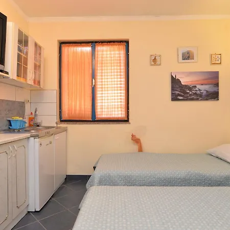 Ana 1684 Apartamento *